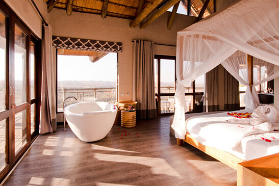 Honeymoon-Suite-Nambiti-Hills-1