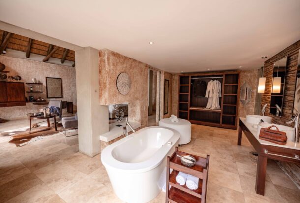 Kapama Southern Camp Luxury Villa 1