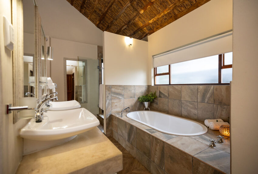 Karongwe Becks Safari Lodge Luxury Suite 4