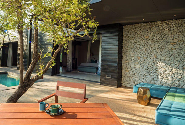 Kierie-Klapper-Suite-2