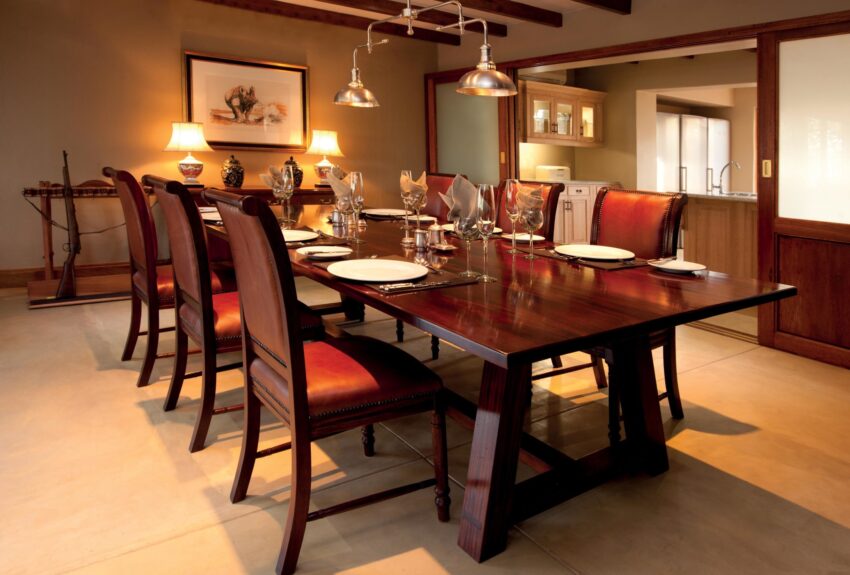 Waterbuck dining room