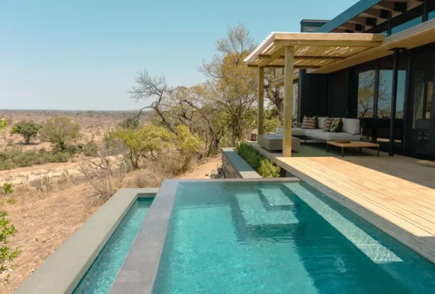 Klaserie Drift River View Villa 2.jpg