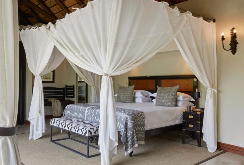 Lion Sands Tinga Lodge Luxury Suite 3
