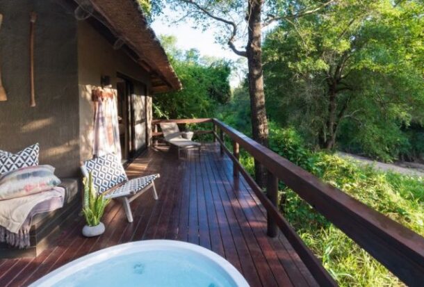 Little-Bush-Camp-Suite-4