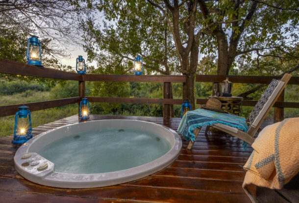 Little Bush Lodge Luxury Suite 3