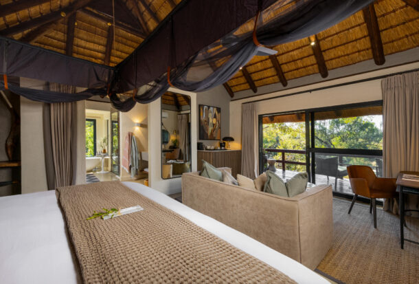 Little Bush Lodge Luxury Suite 4