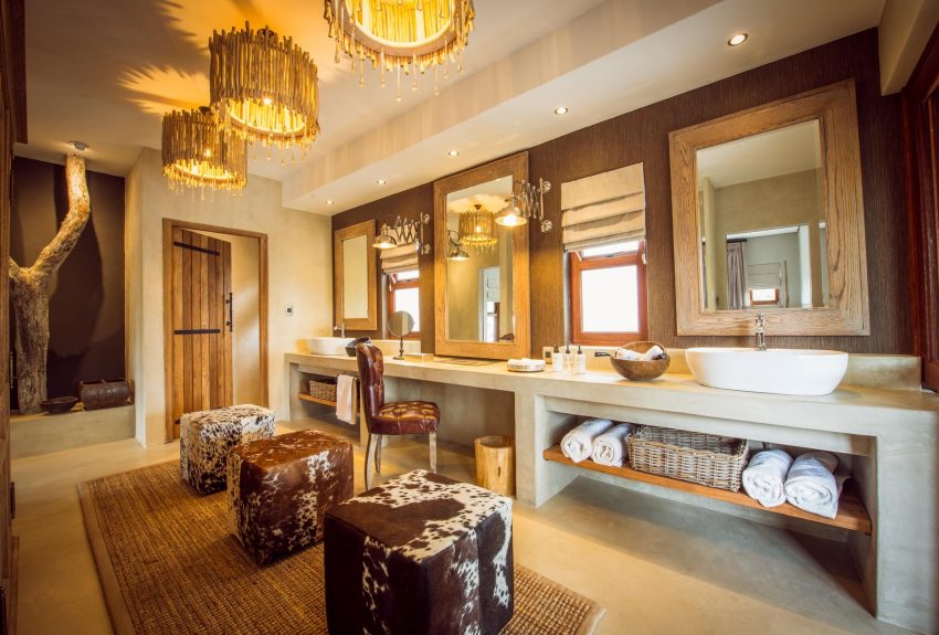 Luxury Villa Dressing Room