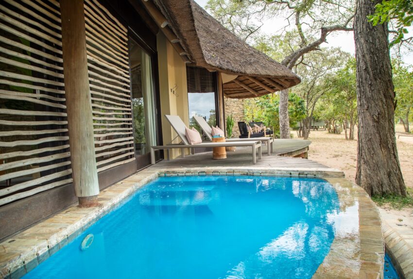 Makanyi Game Lodge Luxury Pool Suite 1