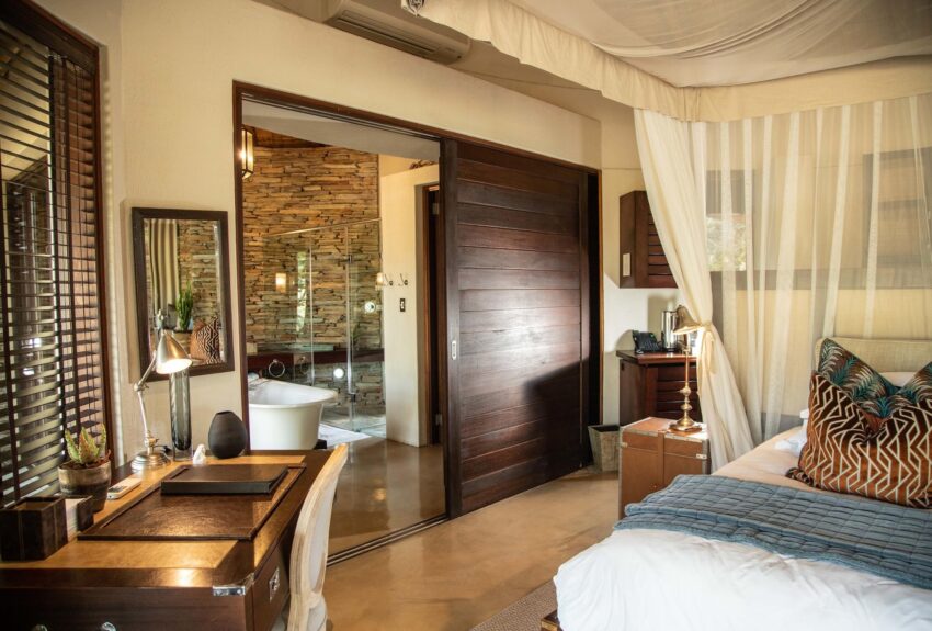 Makanyi Game Lodge Luxury Pool Suite 6