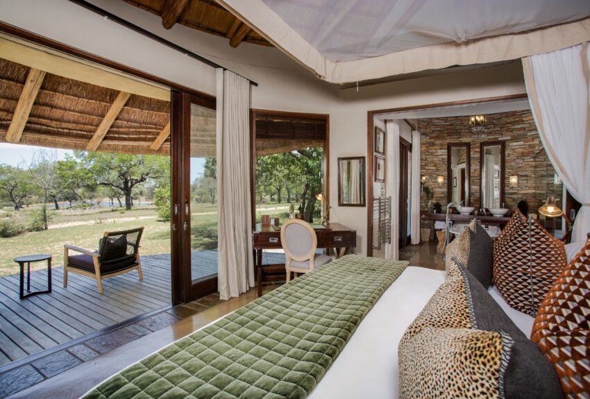 Makanyi Game Lodge Luxury Suite 1