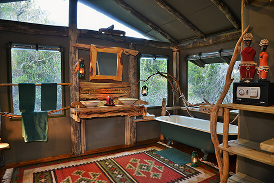 SGR-Forest-Camp-tent-bathroom-2