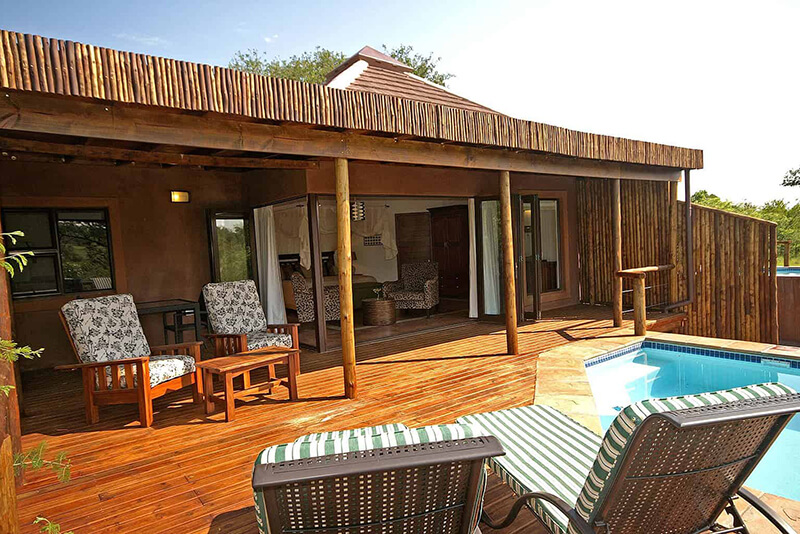 Idube-Luxury-suite-5