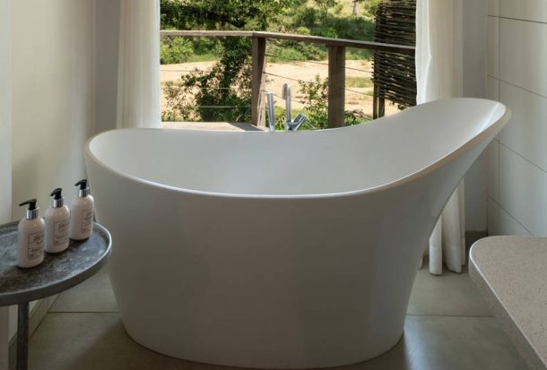 Ulusaba Safari Lodge bathroom