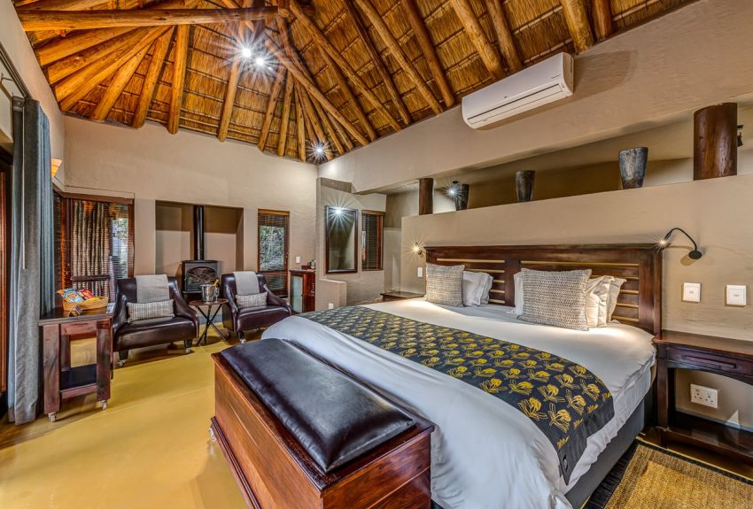 Etali Safari Lodge Luxury Suite 4