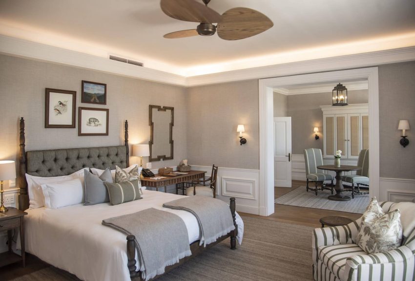 Long Lee Manor Suite 1