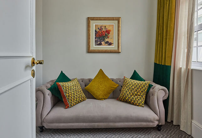 The-Winchester-Mountain-Facing2